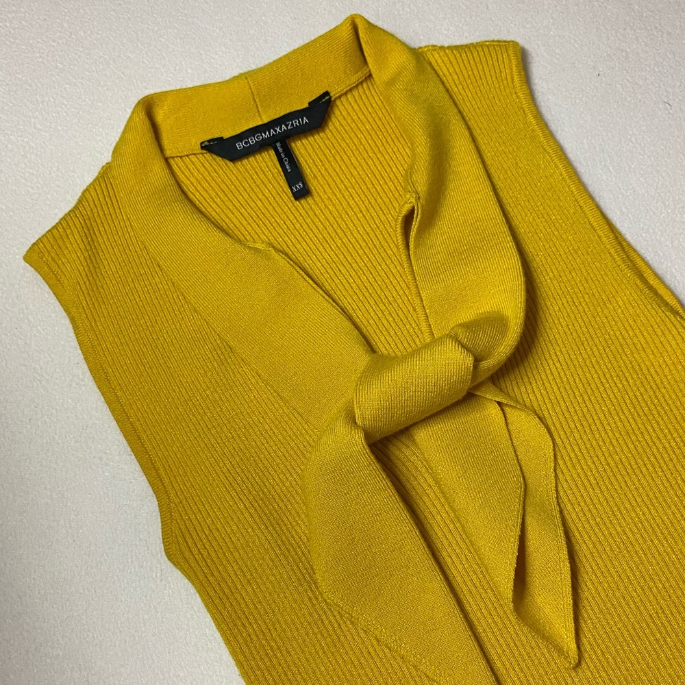 BcbgMaxAzria Mustard Yellow Tie Neck Shirt